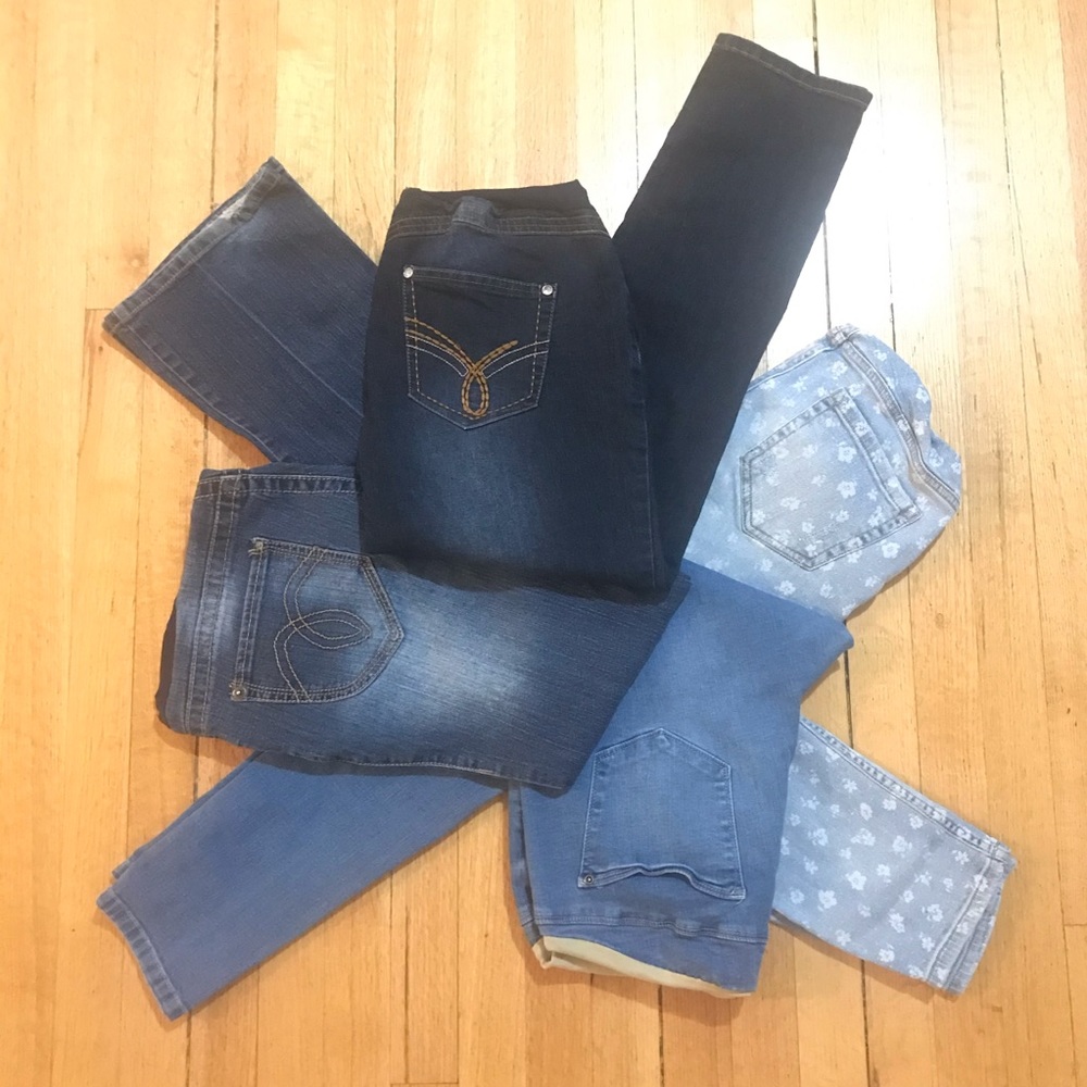 Maternity Jeans bundle (4)size M-L
